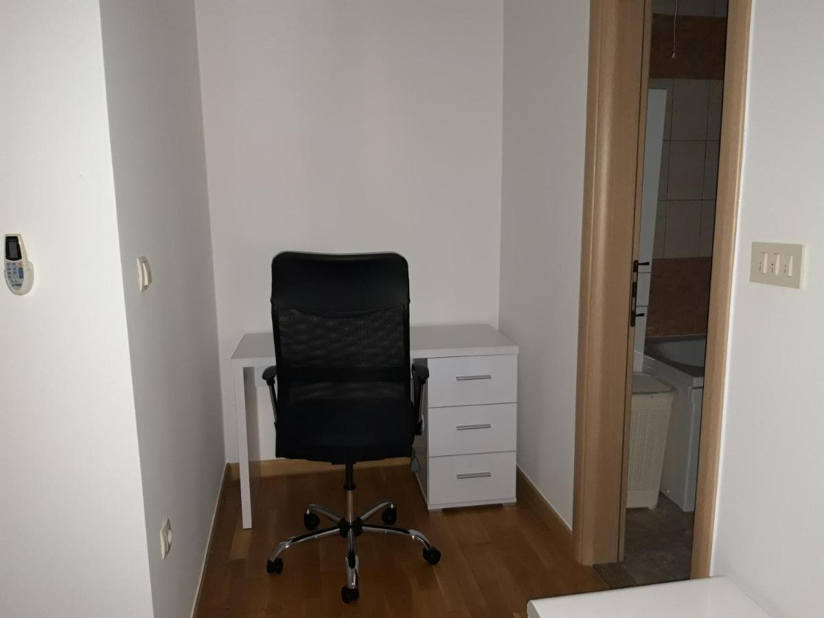 Marys Home Apartment Medugorje מראה חיצוני תמונה