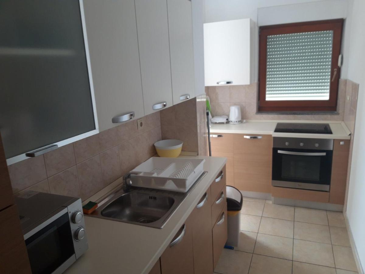 Marys Home Apartment Medugorje מראה חיצוני תמונה
