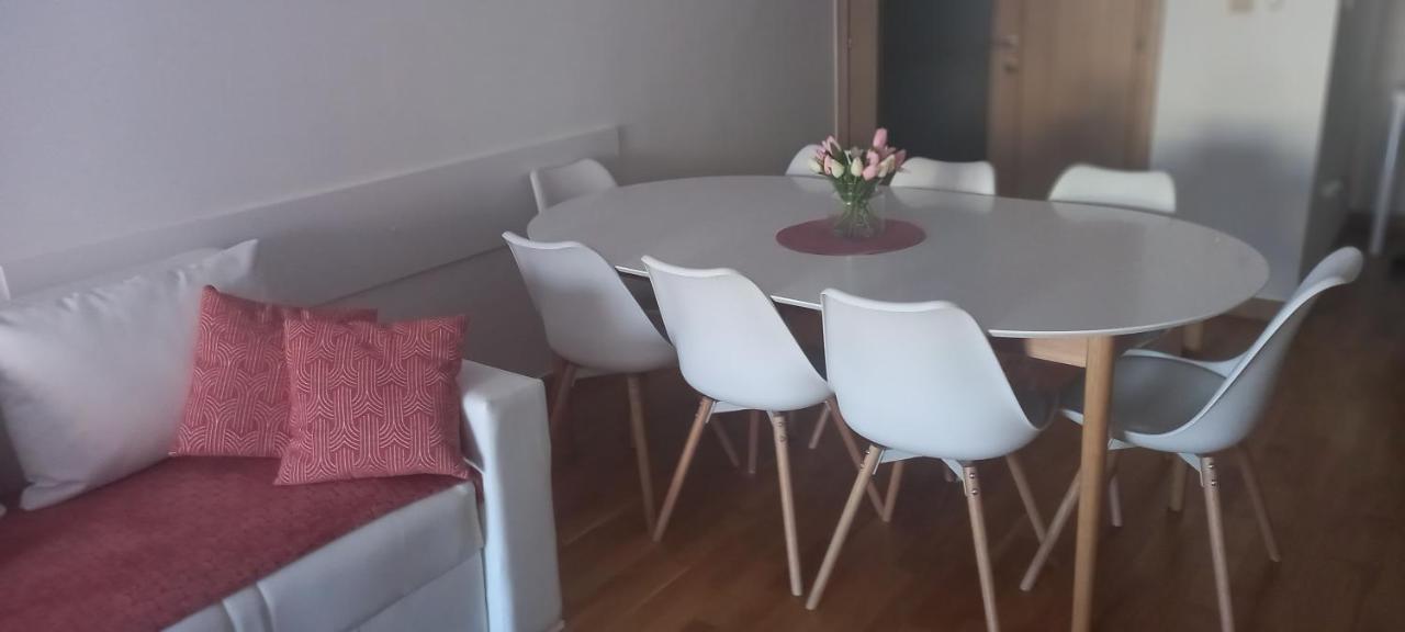 Marys Home Apartment Medugorje מראה חיצוני תמונה